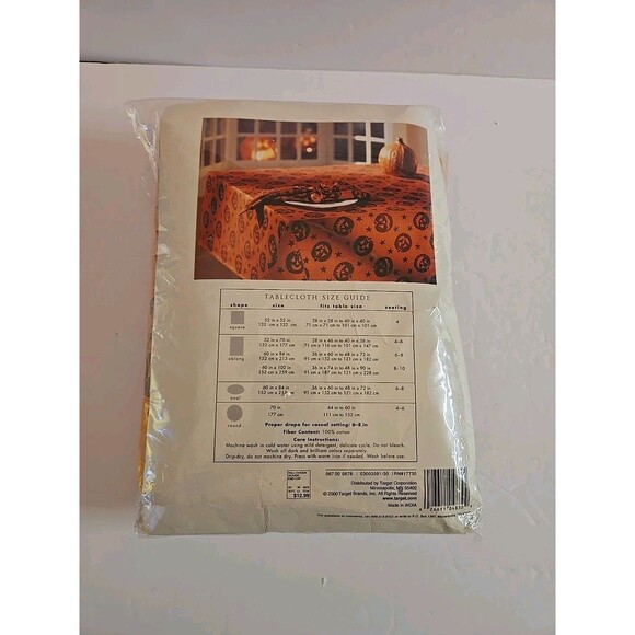 Pumpkin Pie Round Halloween Fall Home for the Holidays Tablecloth 70" - Picture 4 of 6